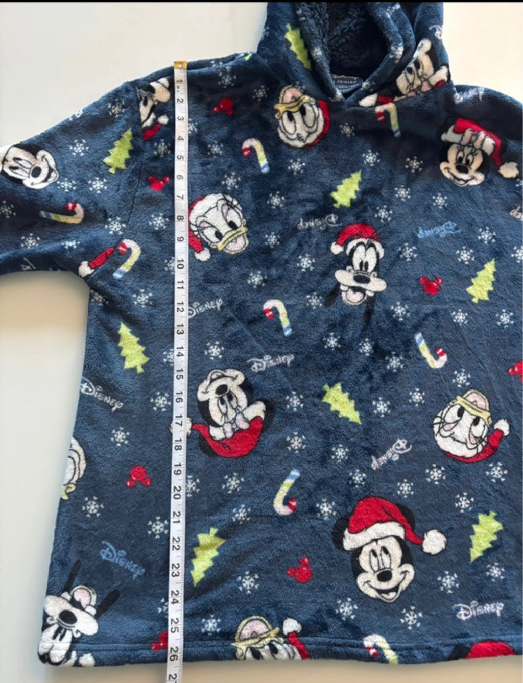Disney Christmas Oversized Hooded Fleece Blanket – Mickey, Donald & Goofy – Kids S/M