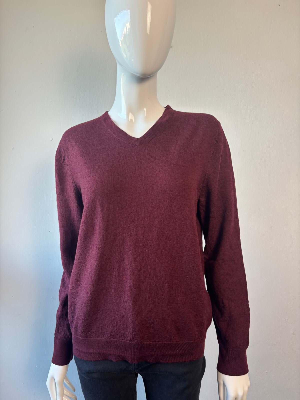 Celio Italian Merino Wool V-Neck Jumper – Burgundy | XL