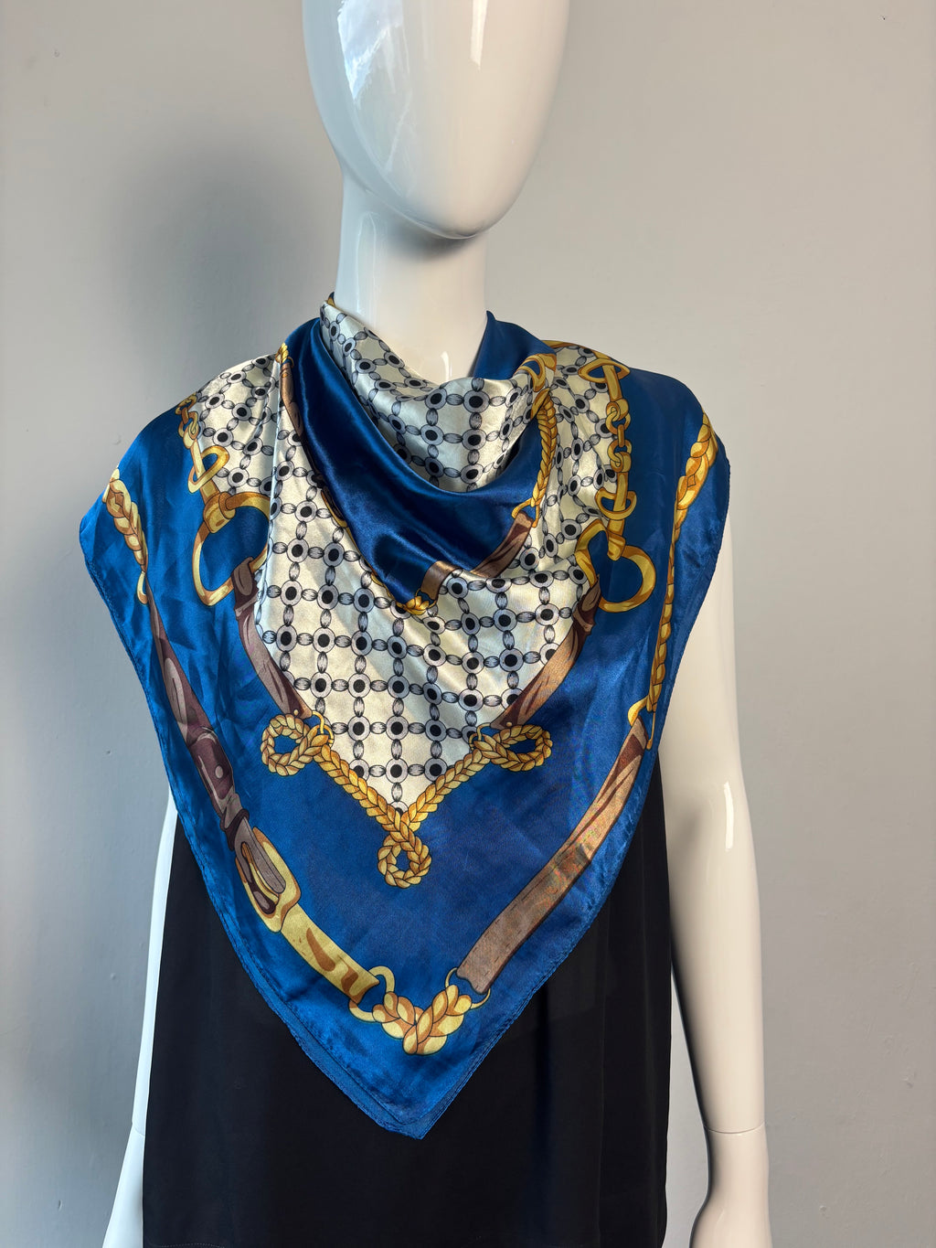 Vintage Blue Equestrian Chain Print Satin Feel Square Scarf – 36”