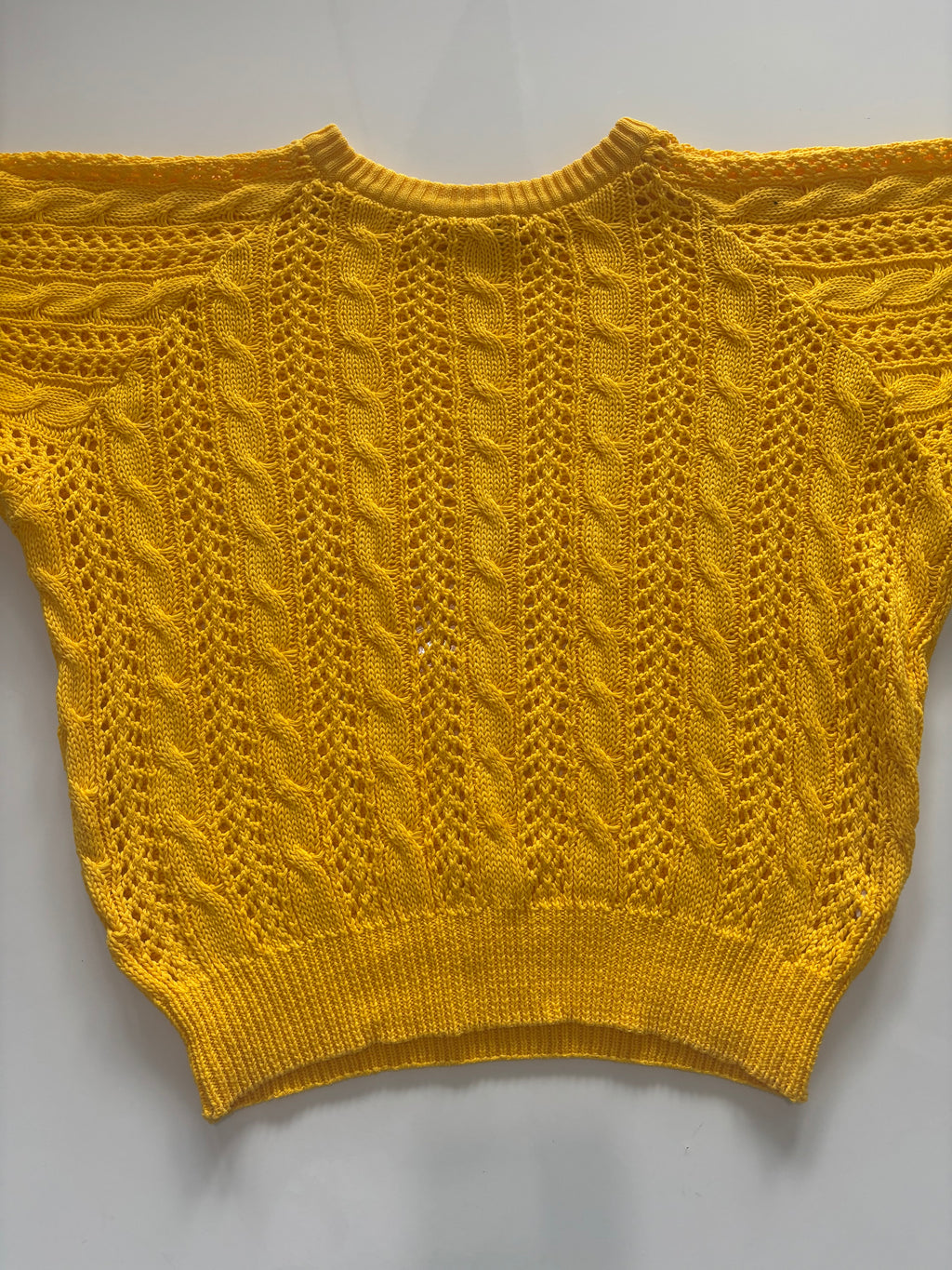 Poster Made in Italy Yellow Cotton Openwork Cable Knit Jumper – Medium