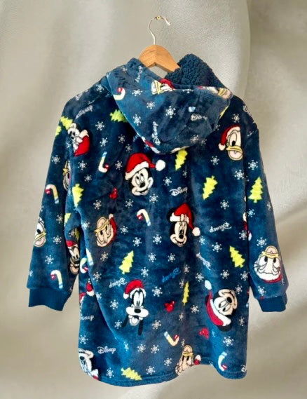 Disney Christmas Oversized Hooded Fleece Blanket – Mickey, Donald & Goofy – Kids S/M