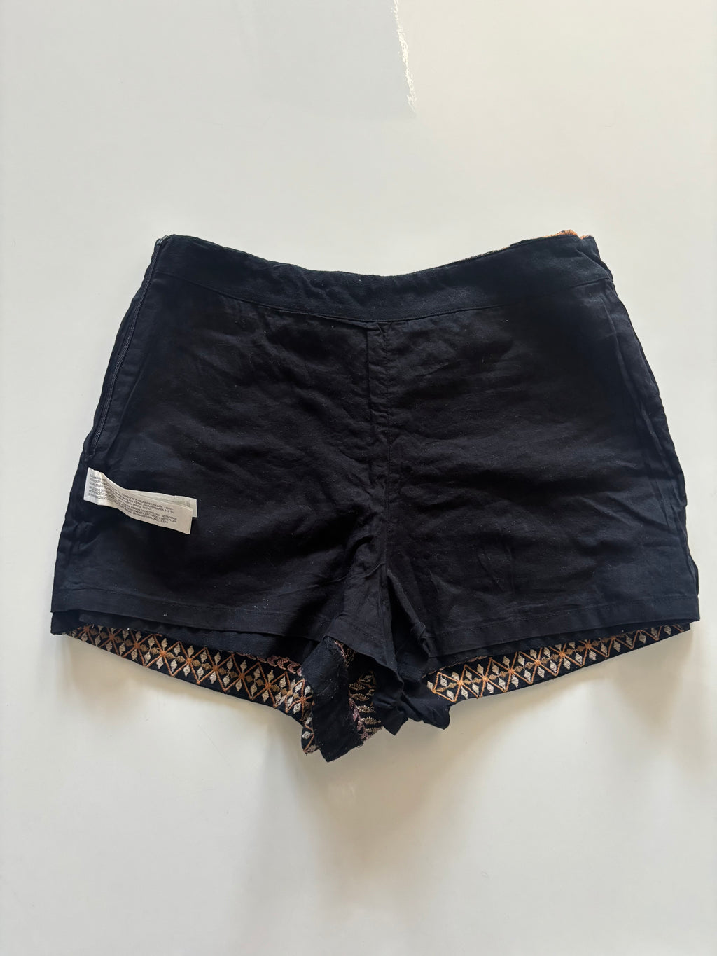 Zara Trafaluc Embroidered High-Waisted Shorts – Black & Gold | L