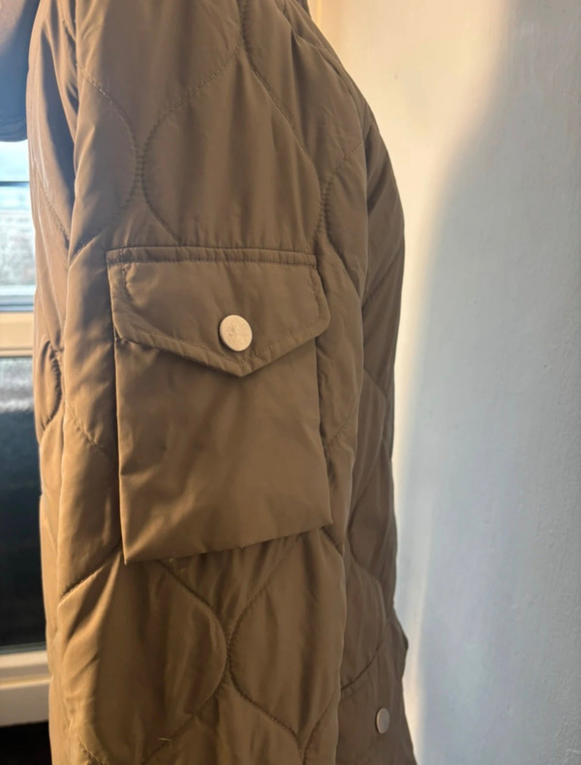 Fluid Khaki Quilted Longline Winter Coat with Faux Fur Hood – Size M