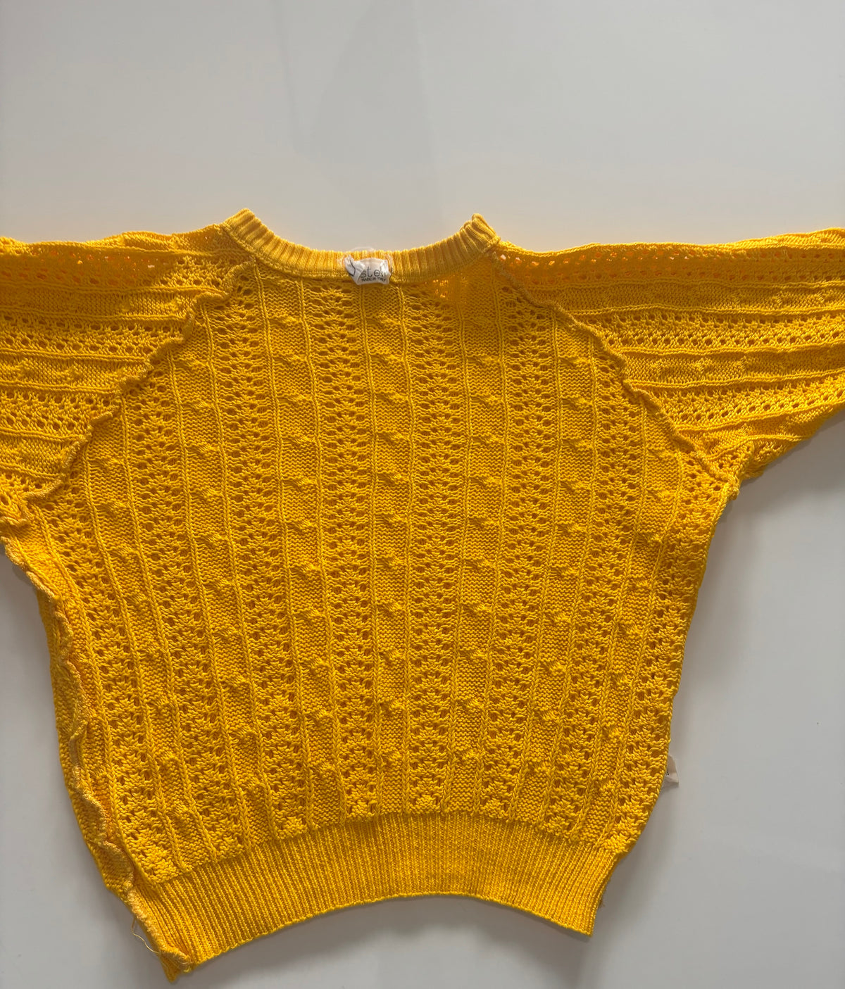 Poster Made in Italy Yellow Cotton Openwork Cable Knit Jumper – Medium