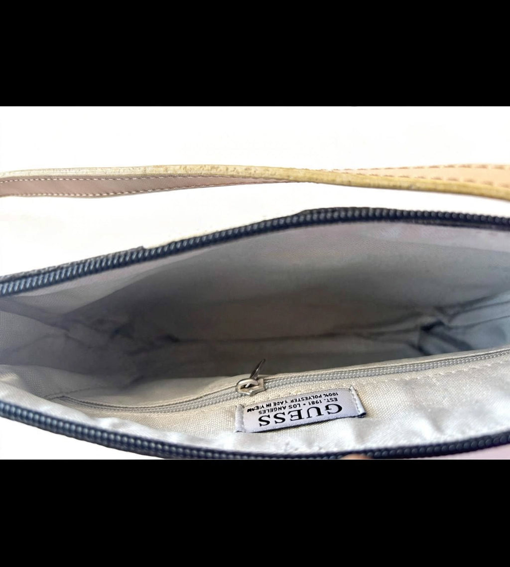Vintage Guess Y2K Baguette Shoulder Bag – Multicolour Logo Print