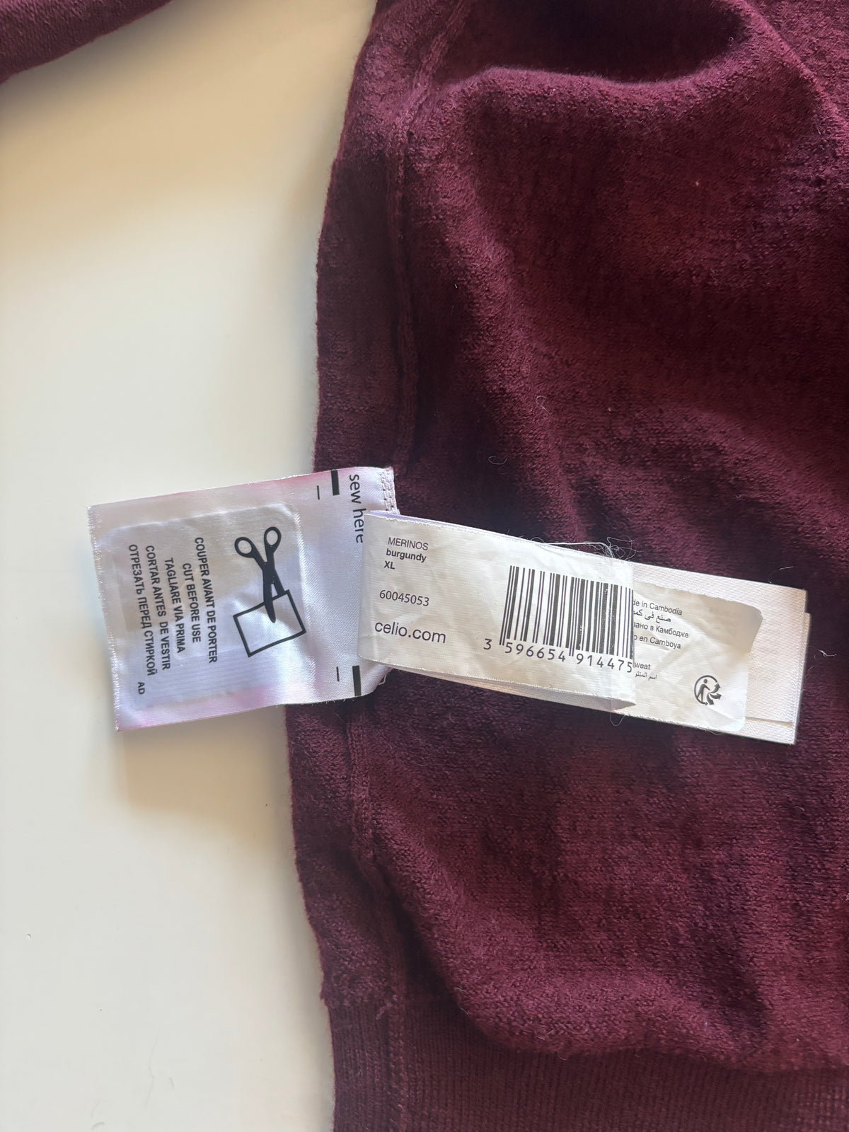 Celio Italian Merino Wool V-Neck Jumper – Burgundy | XL