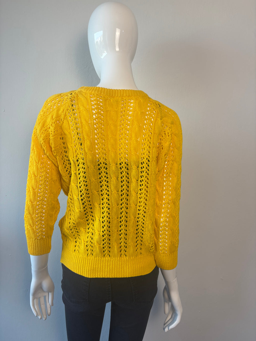 Poster Made in Italy Yellow Cotton Openwork Cable Knit Jumper – Medium