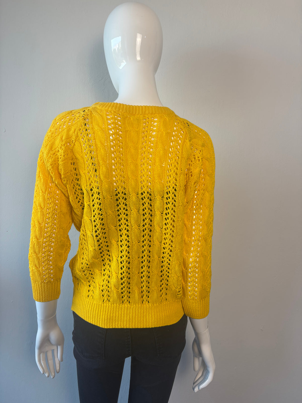 Poster Made in Italy Yellow Cotton Openwork Cable Knit Jumper – Medium