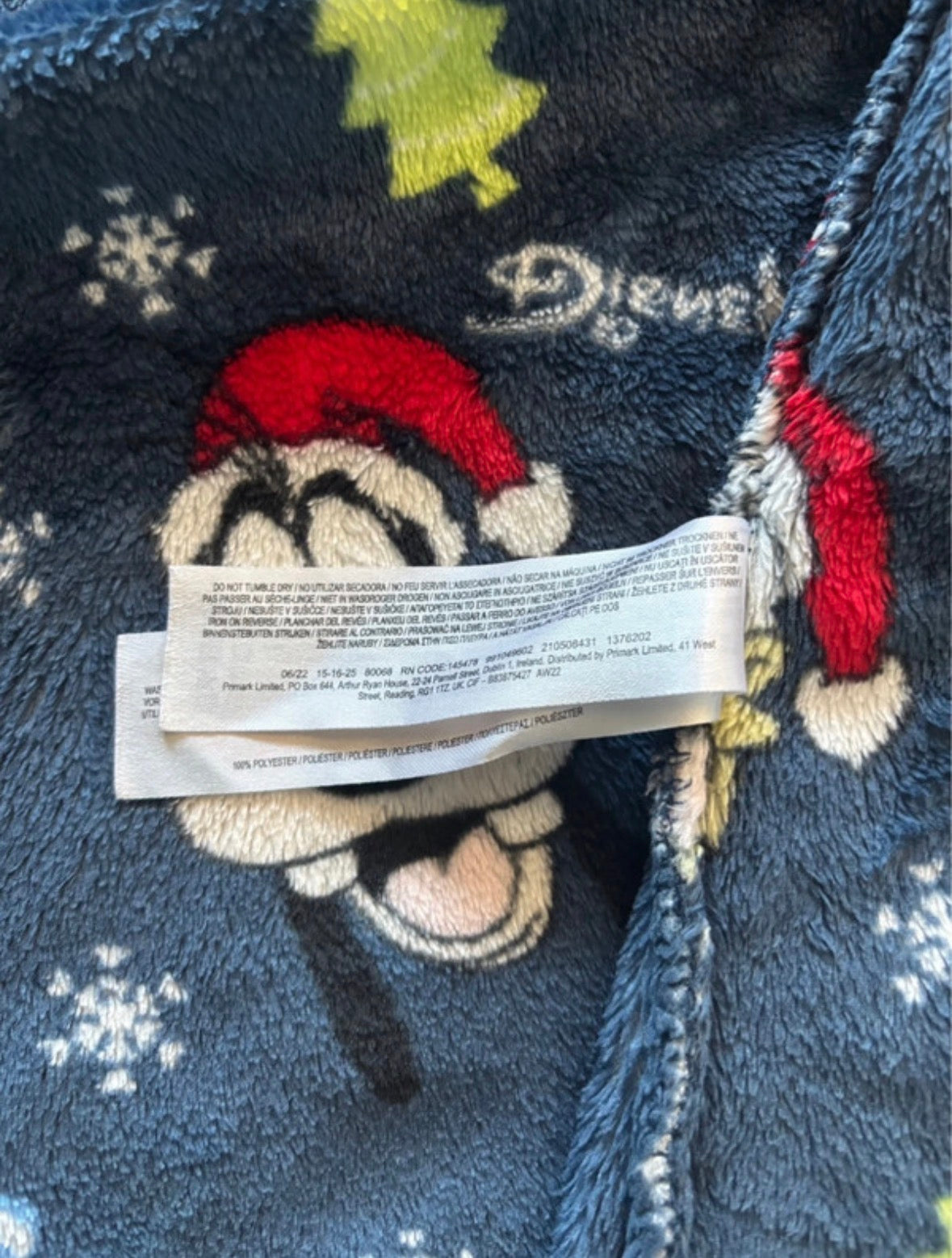 Disney Christmas Oversized Hooded Fleece Blanket – Mickey, Donald & Goofy – Kids S/M