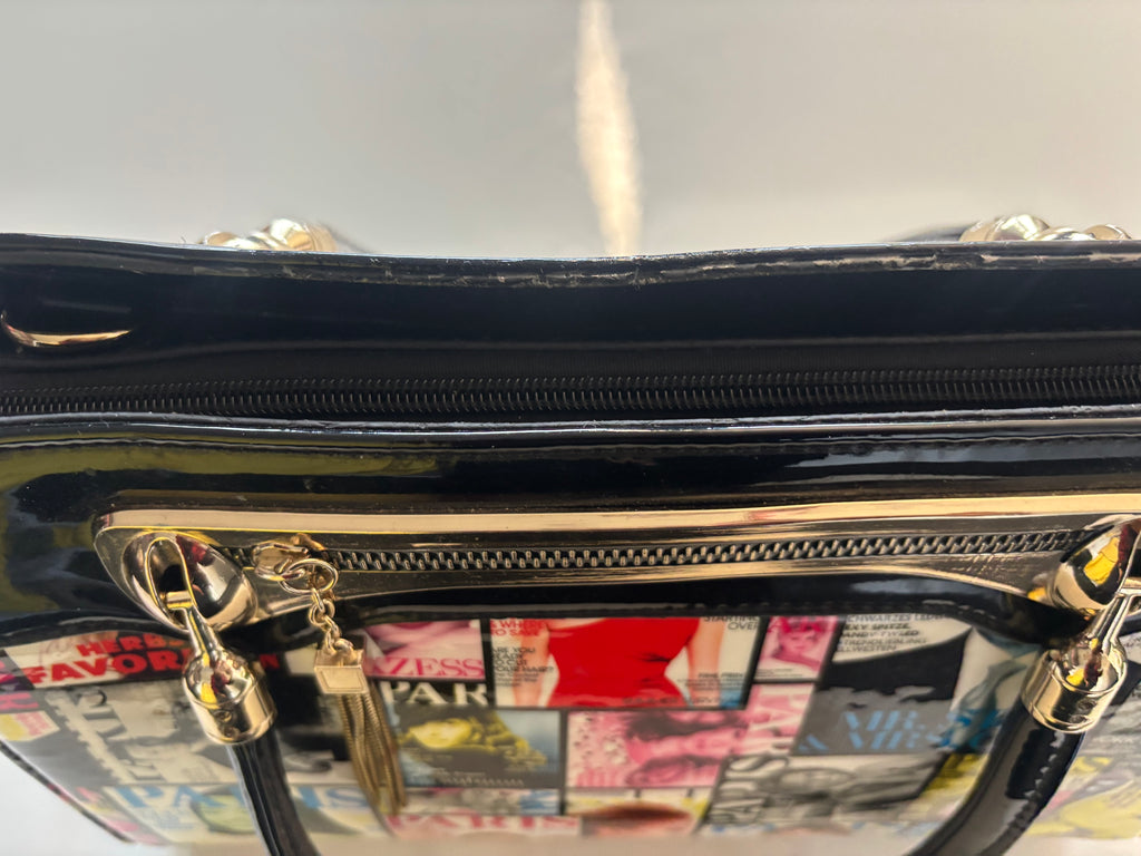 Y2K-Style Paris Magazine Collage Handbag – Black Patent-Look & Gold Tone￼