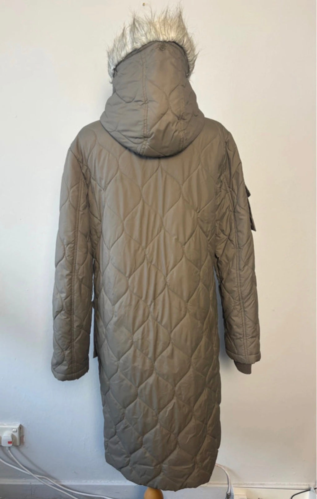 Fluid Khaki Quilted Longline Winter Coat with Faux Fur Hood – Size M