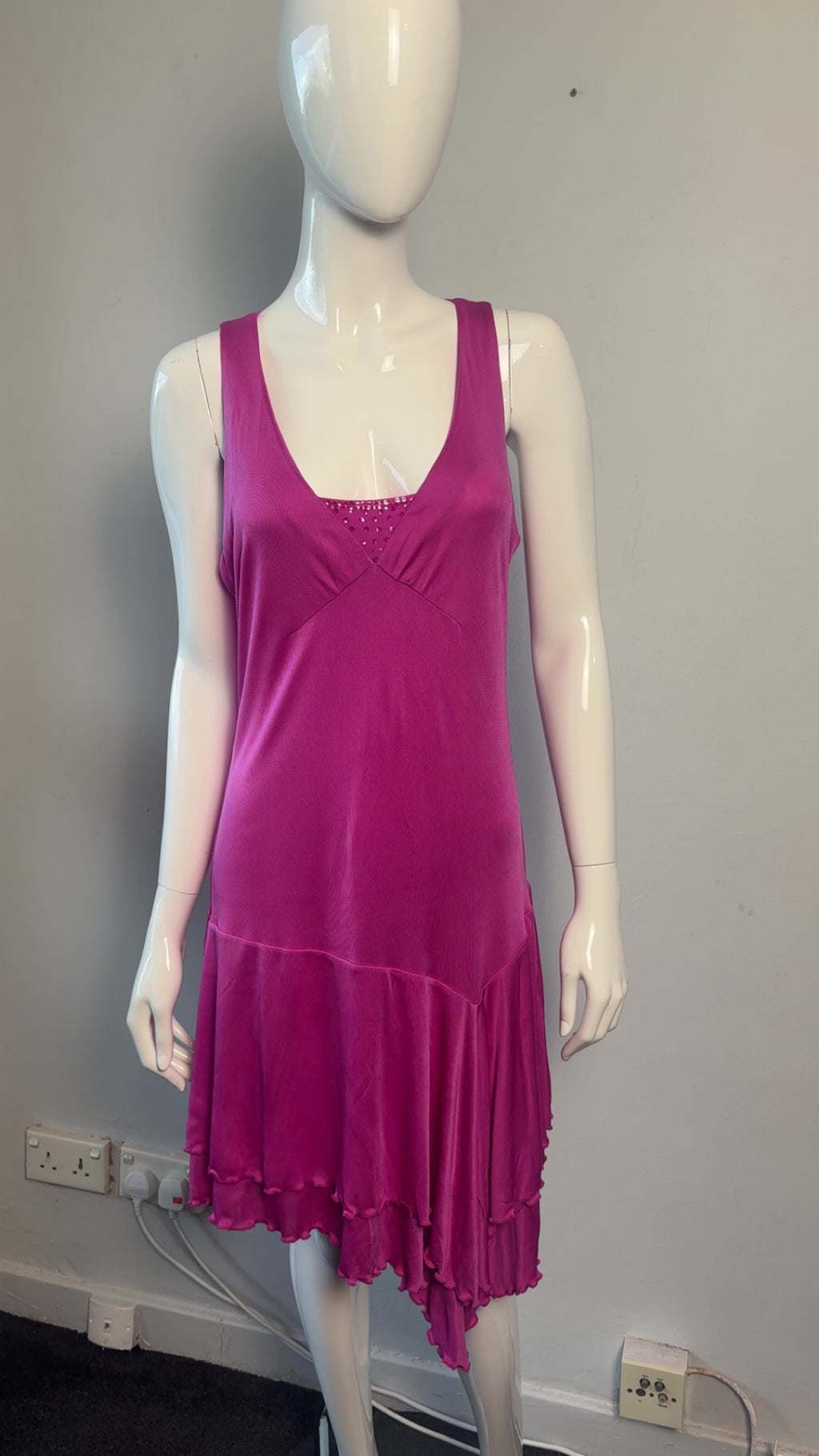 Ted Baker London 100% Silk Pink Embellished Dress – Size 3 (UK 12)