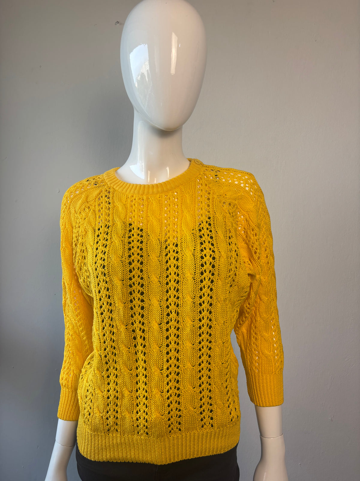 Poster Made in Italy Yellow Cotton Openwork Cable Knit Jumper – Medium