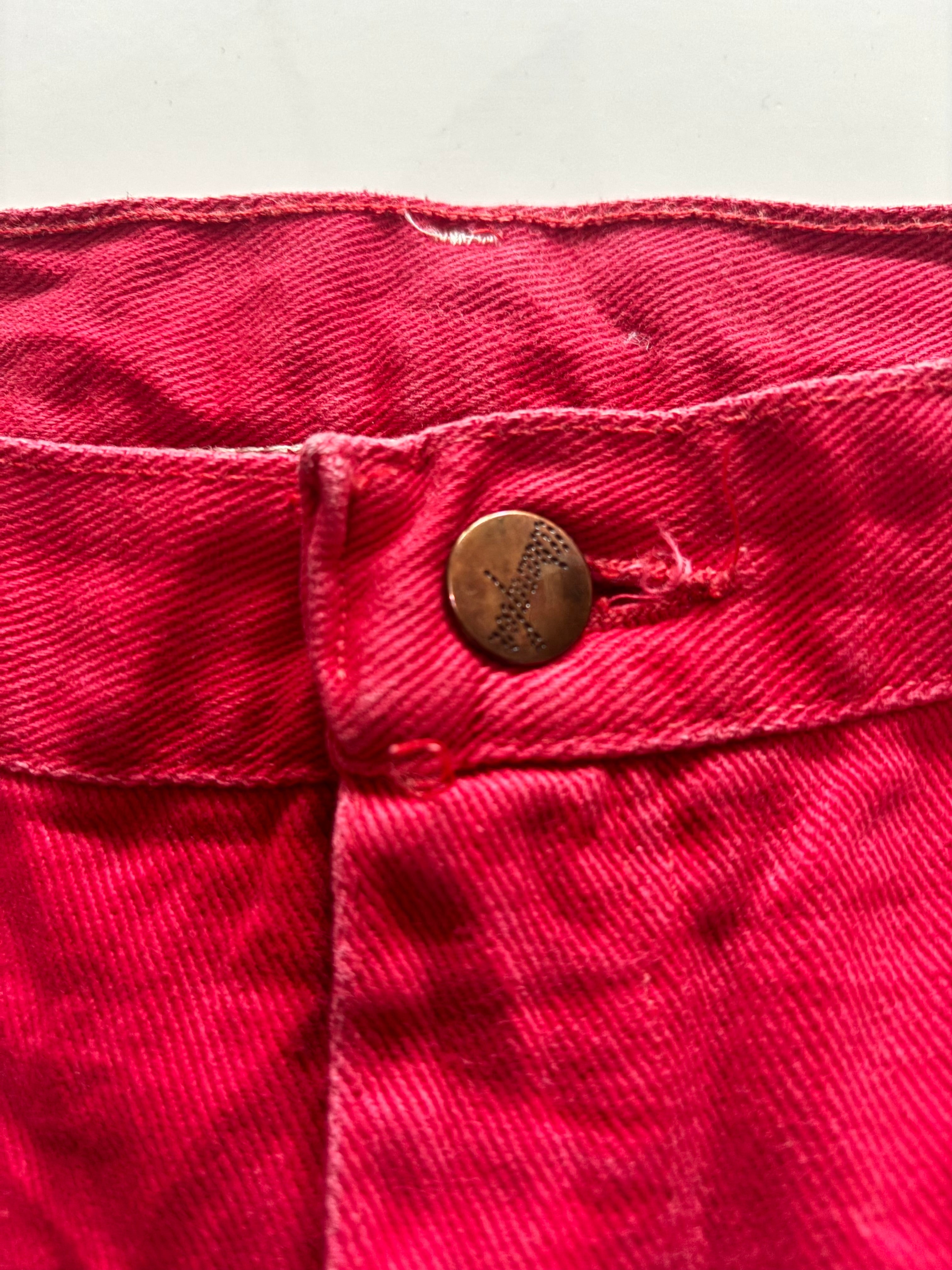 Vintage Wrangler Red Corduroy Jeans – High Waisted USA Made (W33 L32)