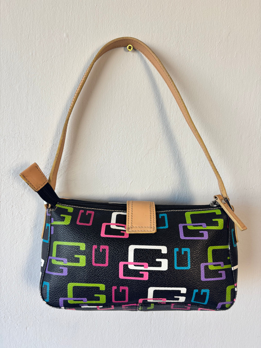 Vintage GUESS Y2K Monogram Baguette Shoulder Bag