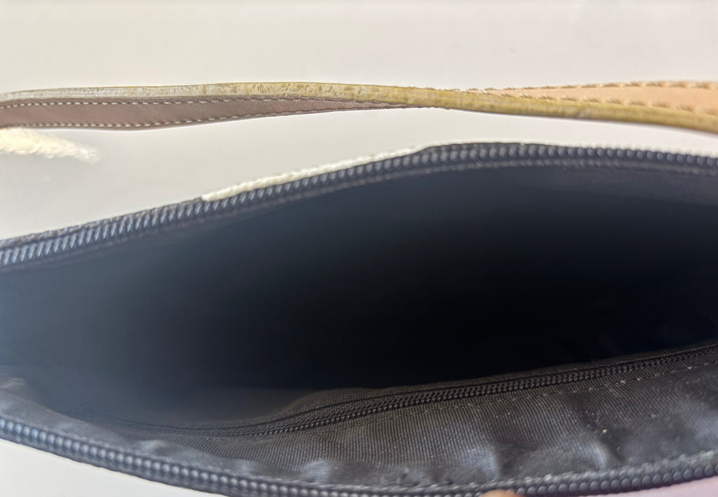 Vintage GUESS Y2K Monogram Baguette Shoulder Bag