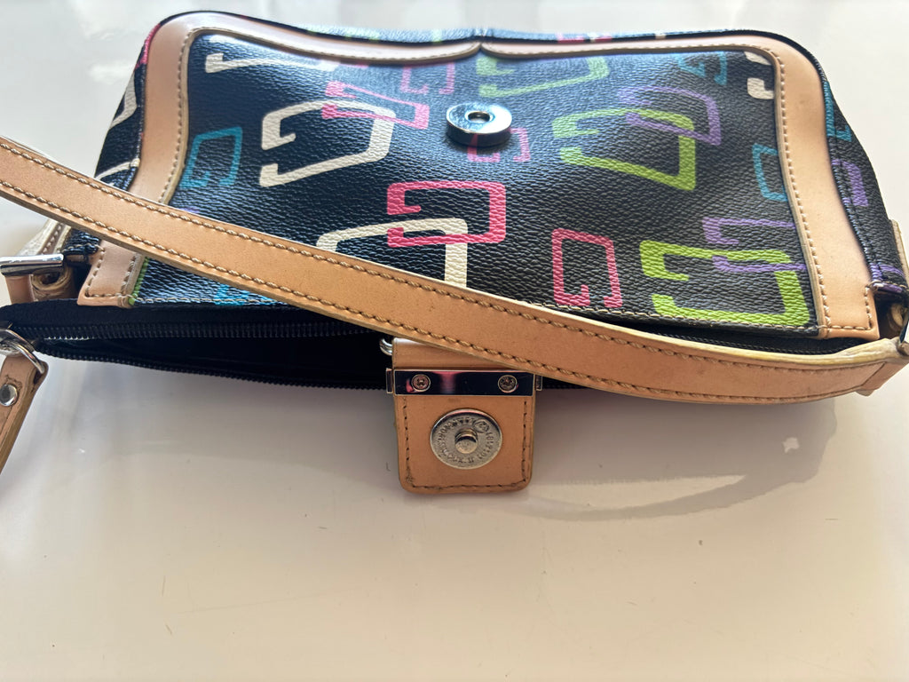 Vintage GUESS Y2K Monogram Baguette Shoulder Bag