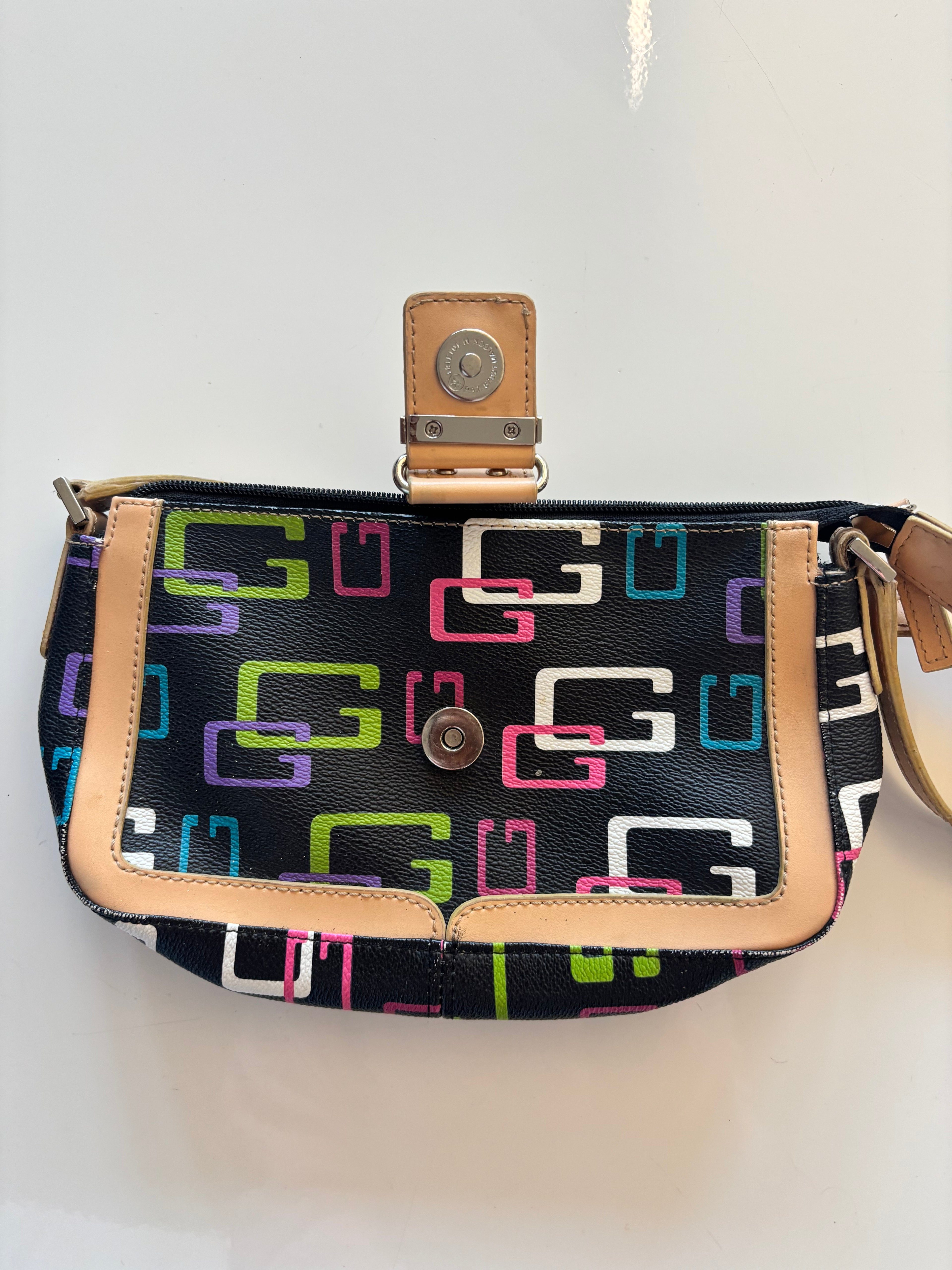 Vintage GUESS Y2K Monogram Baguette Shoulder Bag