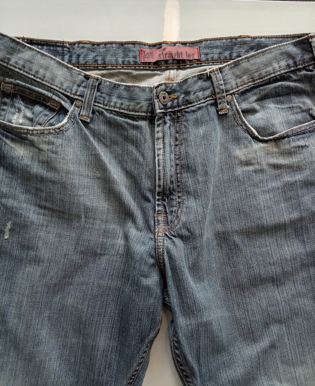 Lee Straight Leg Jeans – Faded Blue (W34 L30)