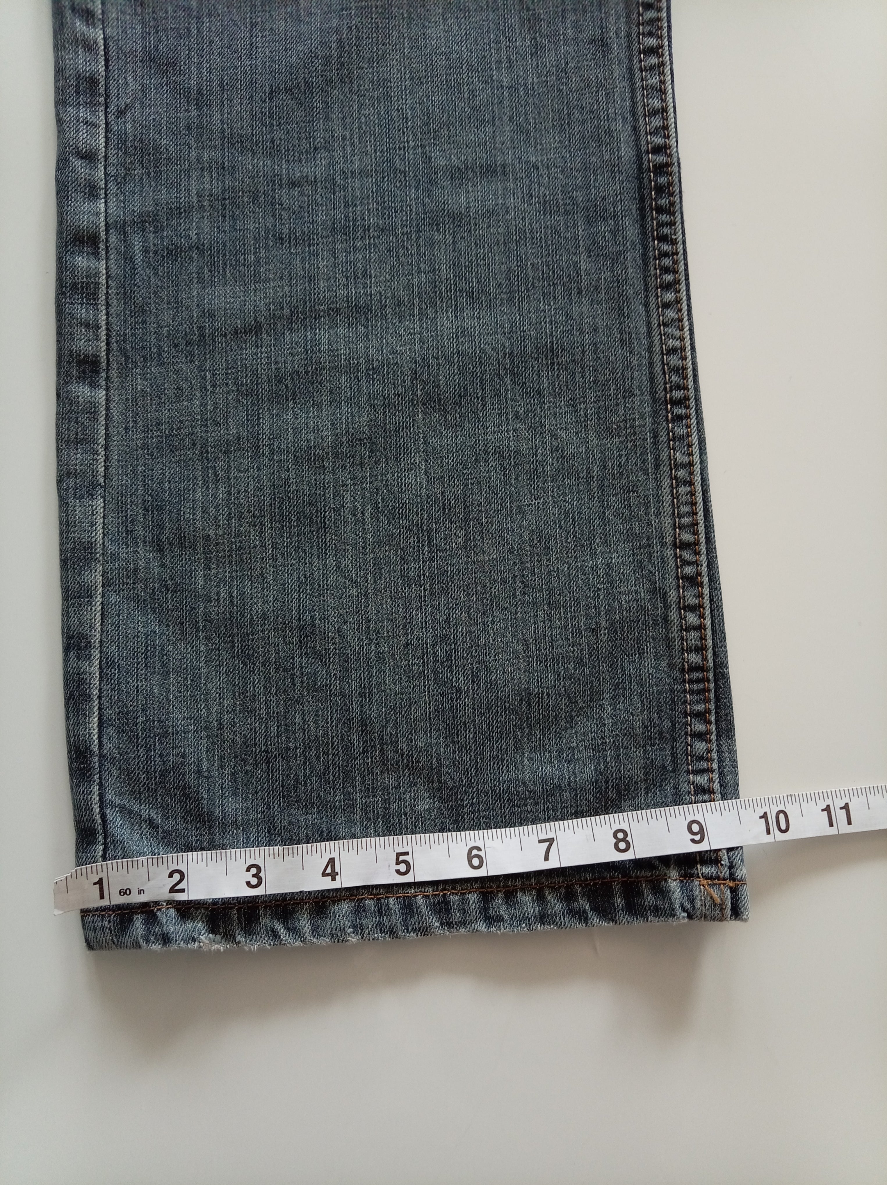 Lee Straight Leg Jeans – Faded Blue (W34 L30)