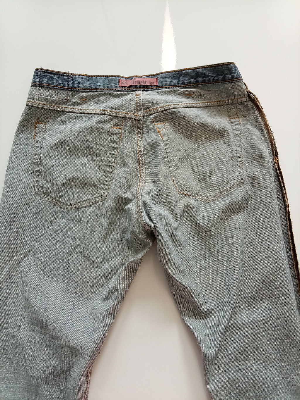 Lee Straight Leg Jeans – Faded Blue (W34 L30)