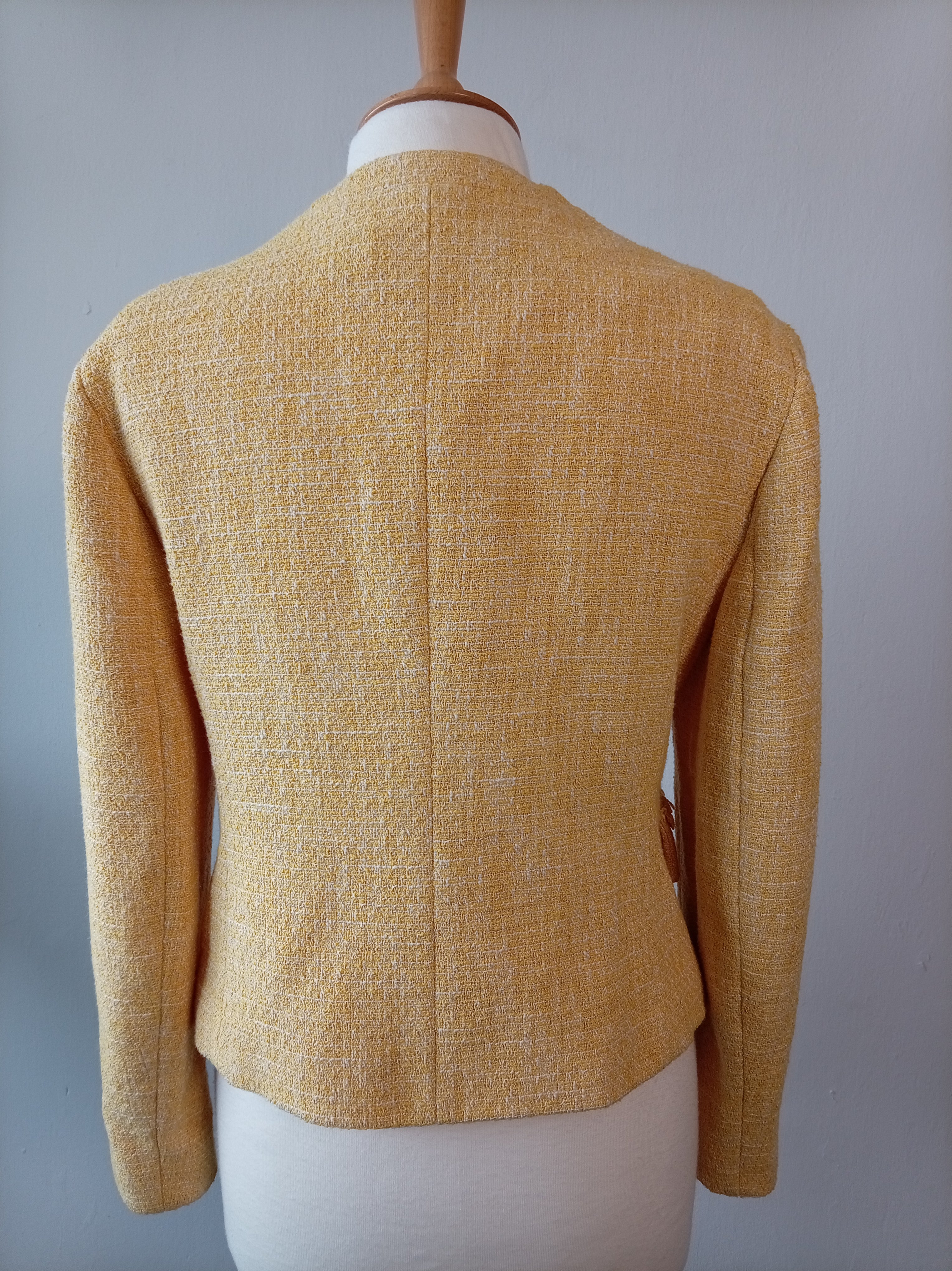 Zara Yellow Bouclé Blazer – Size L (UK 16–18)