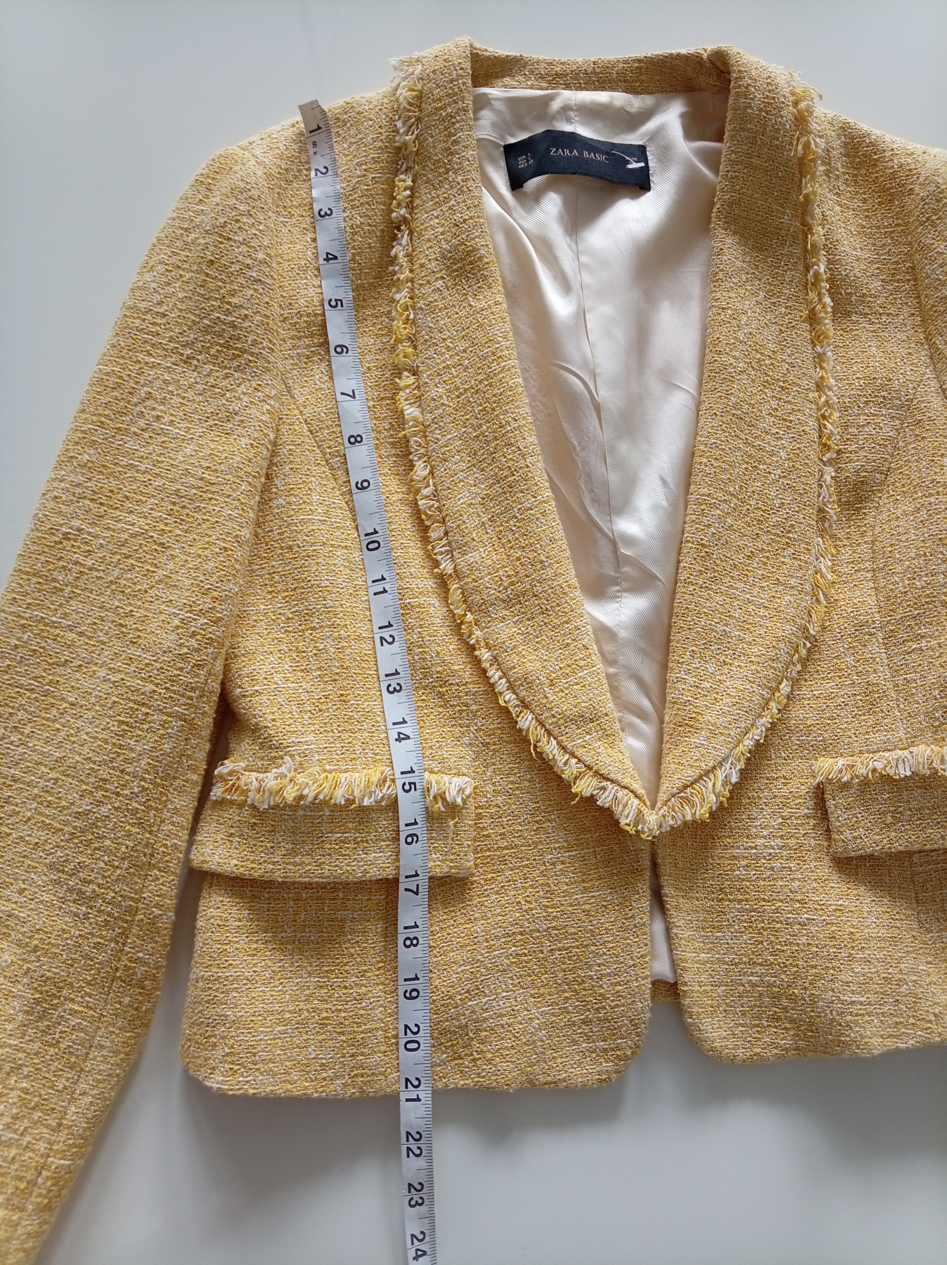 Zara Yellow Bouclé Blazer – Size L (UK 16–18)