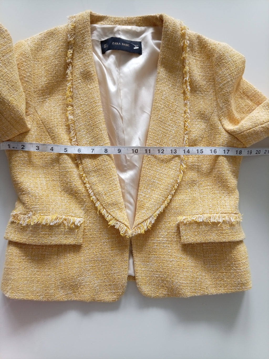 Zara Yellow Bouclé Blazer – Size L (UK 16–18)