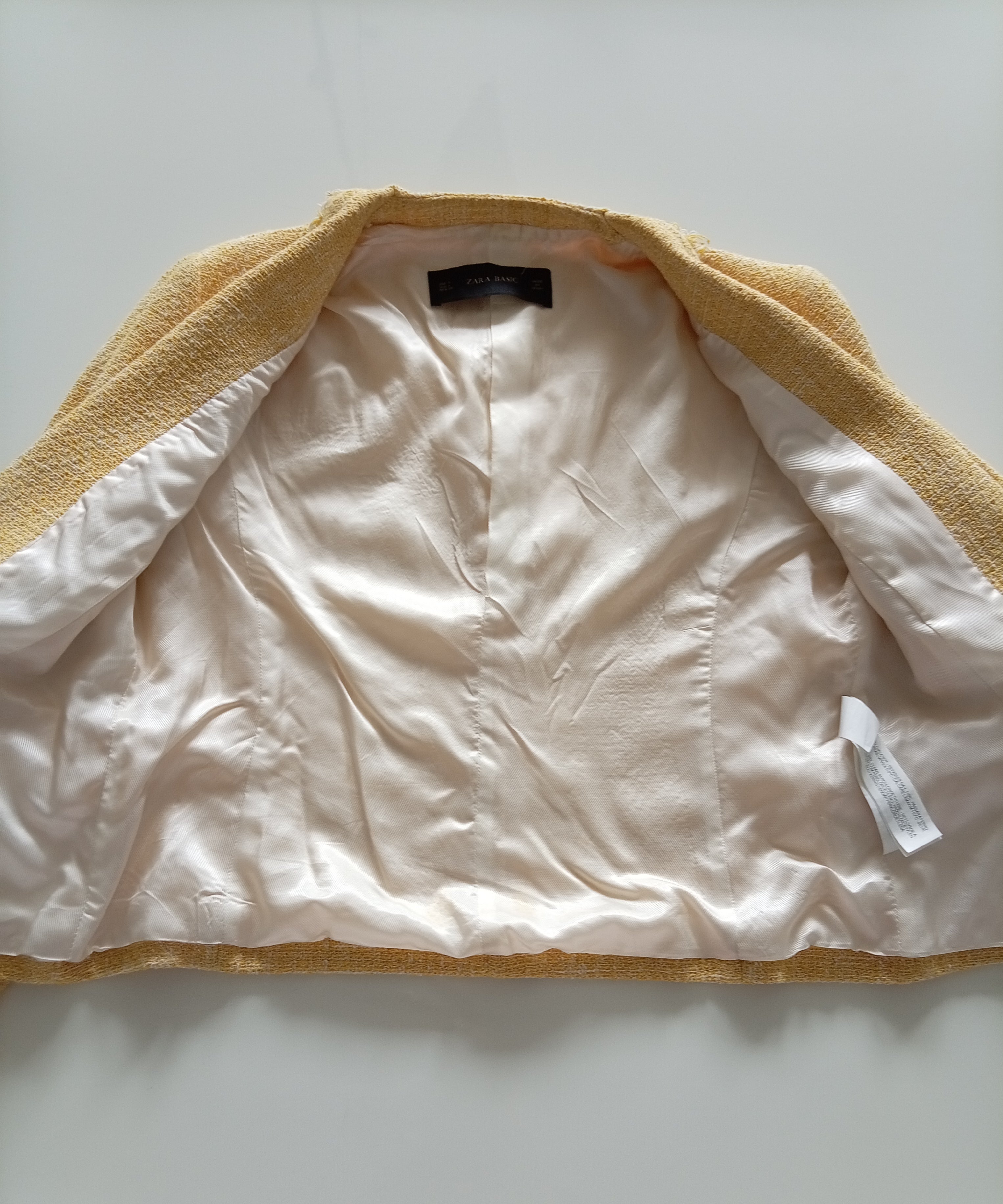 Zara Yellow Bouclé Blazer – Size L (UK 16–18)