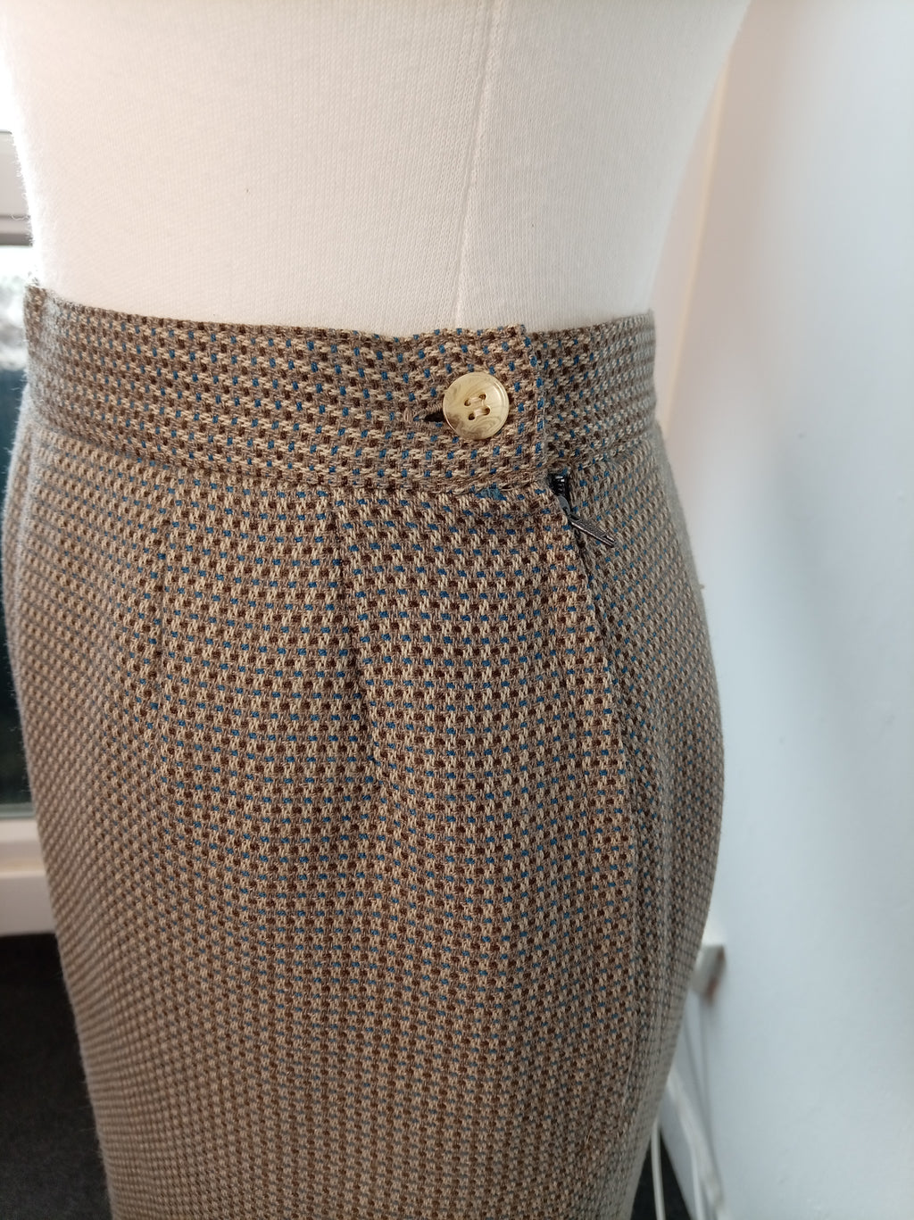 Vintage Wool Blend Pencil Skirt – UK 12