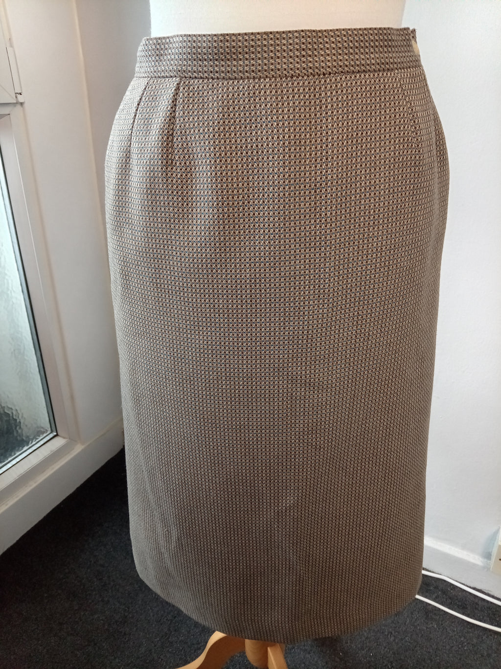Vintage Wool Blend Pencil Skirt – UK 12