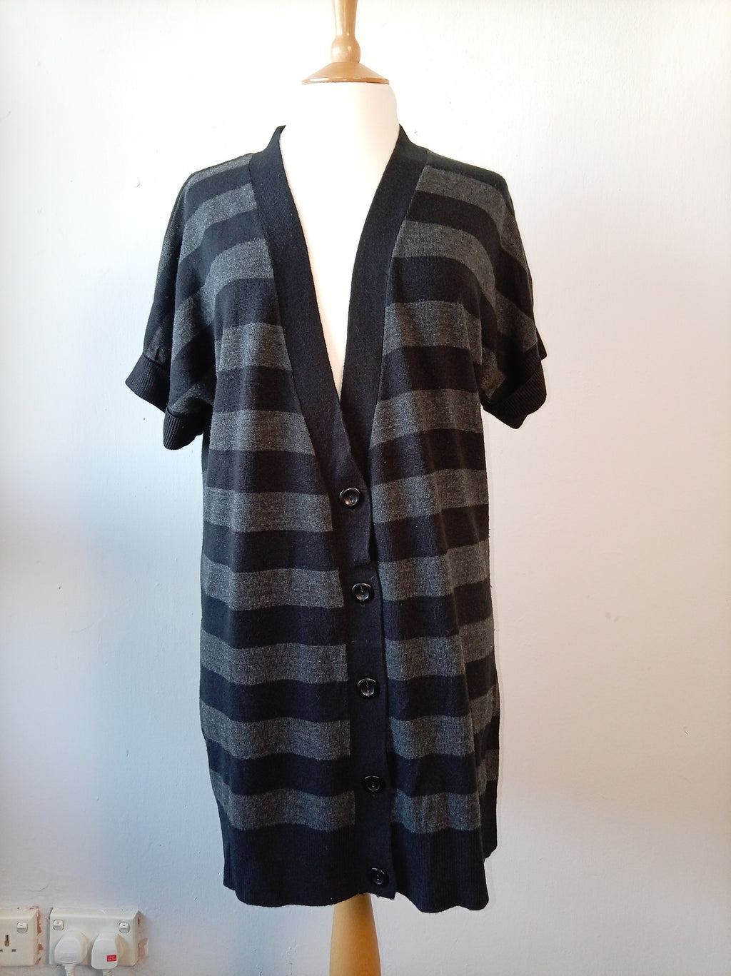 Black & Grey Striped Longline Knit Cardigan – UK 20