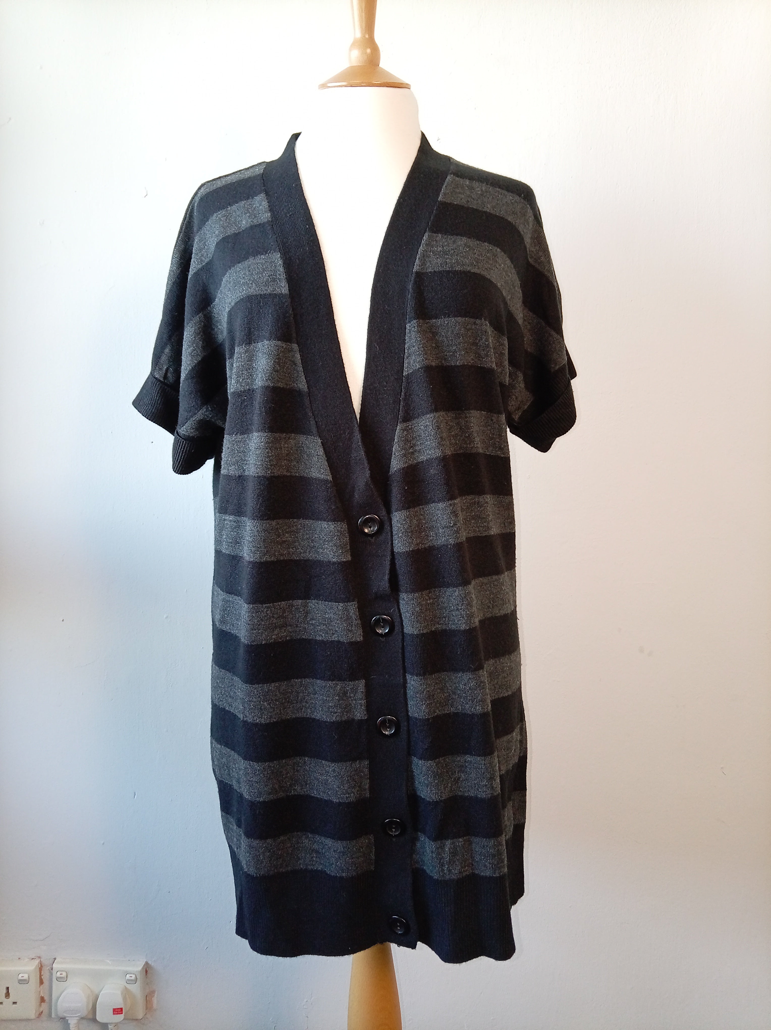 Black & Grey Striped Longline Knit Cardigan – UK 20