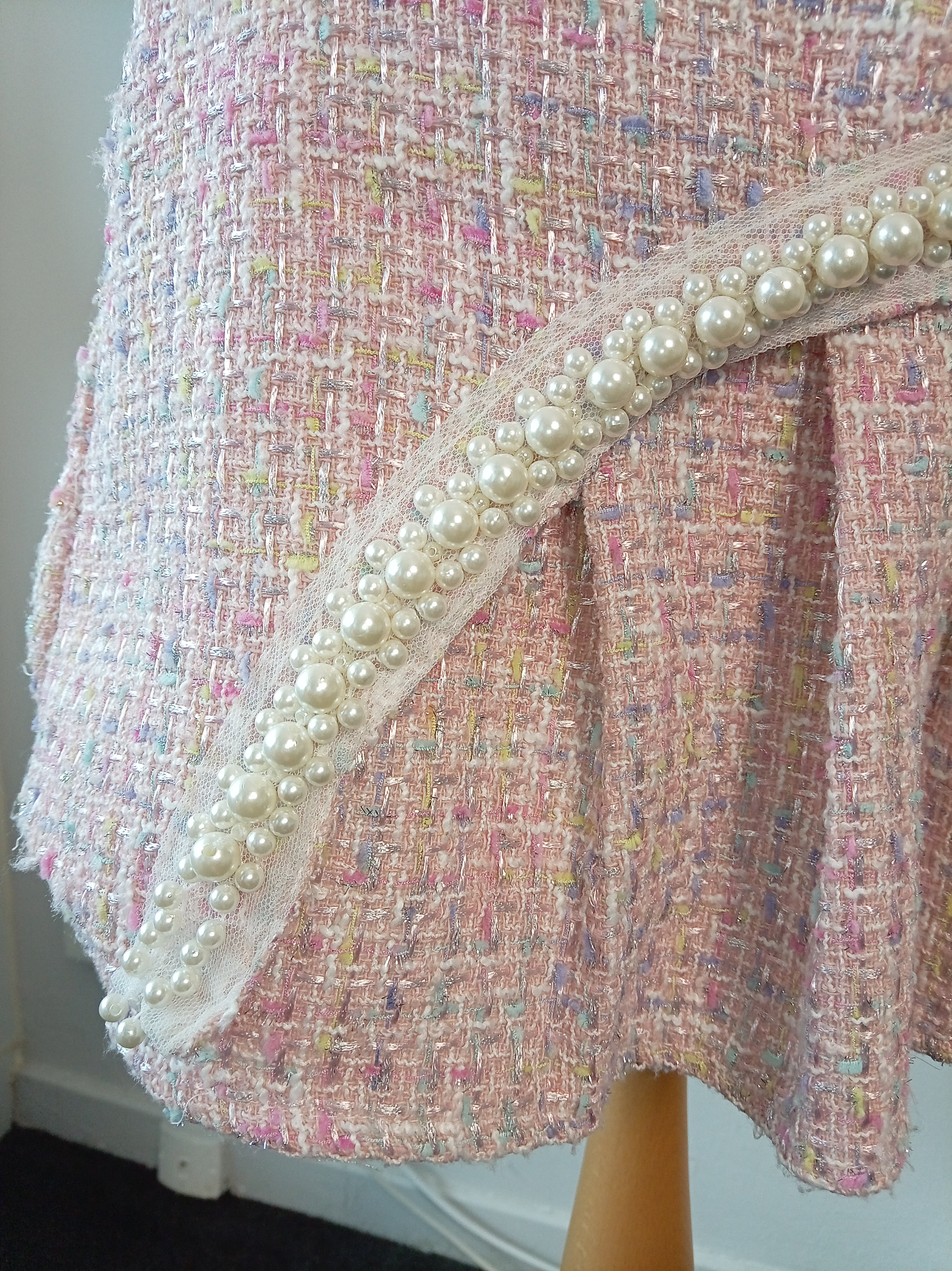 Pink Tweed Pearl Detail Pleated Mini Skirt Size L Unbranded