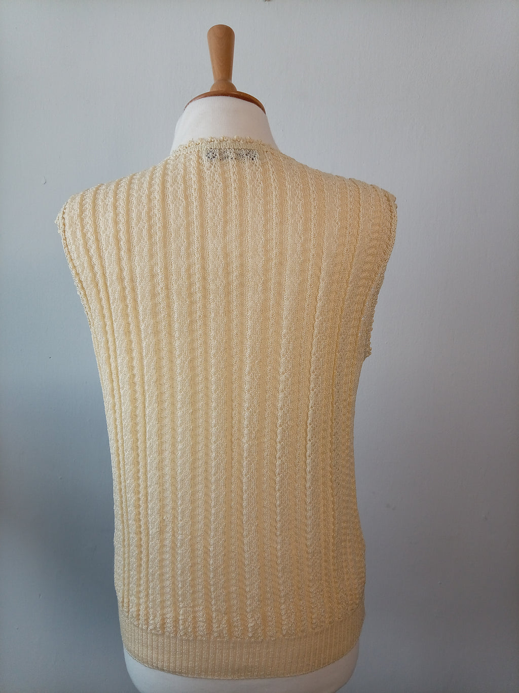 Vintage Variations Cream Textured Knit Sleeveless Tank Top Vest Pearl Button Detail UK 12