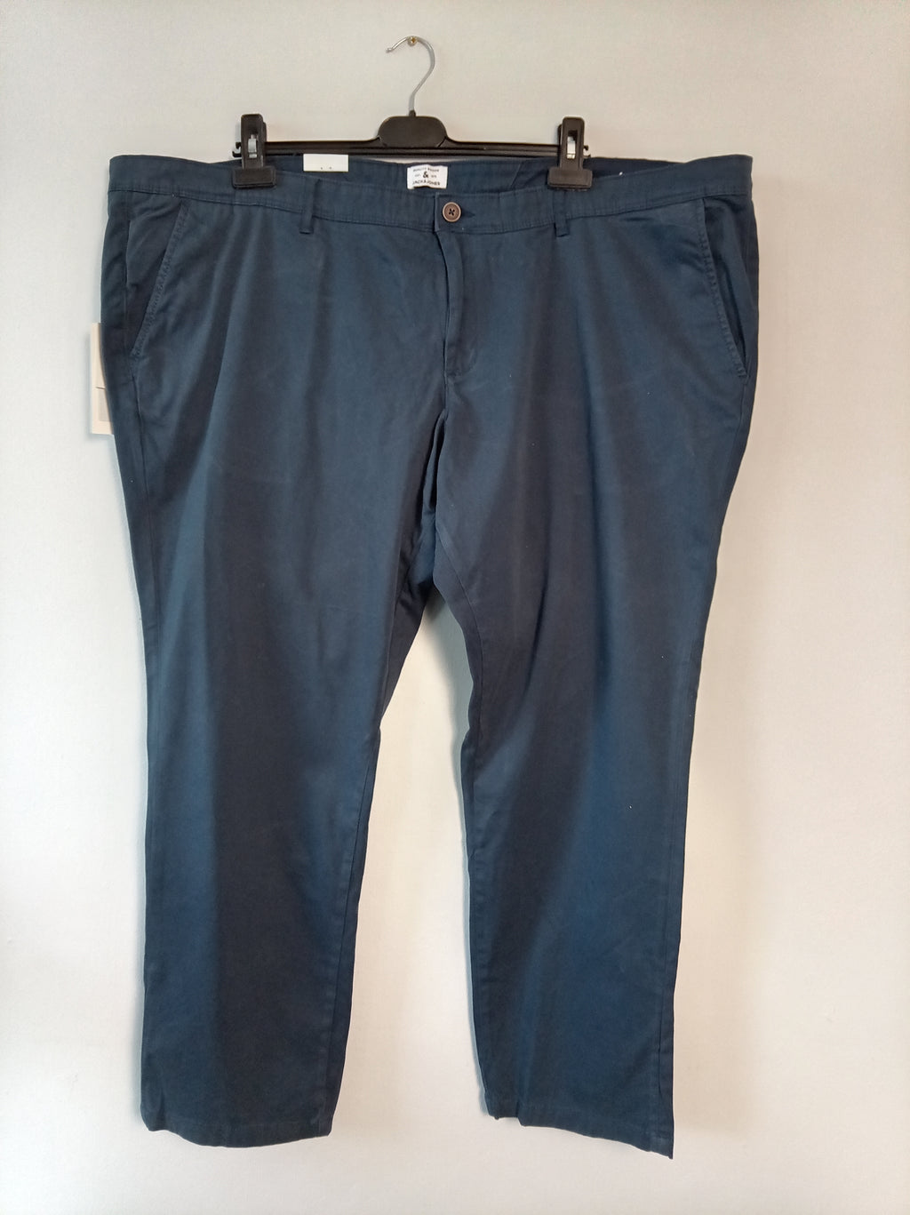 Jack & Jones Marco Men’s Navy Chino Trousers W50 L32 BNWT