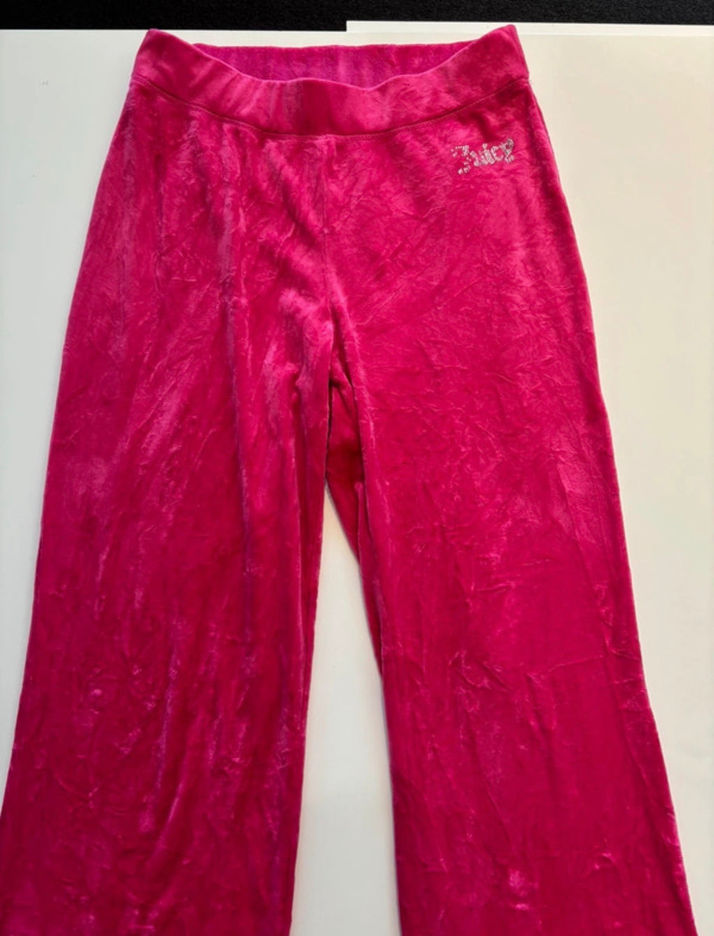 Juicy Couture Hot Pink Velour Rhinestone Trousers – Size M