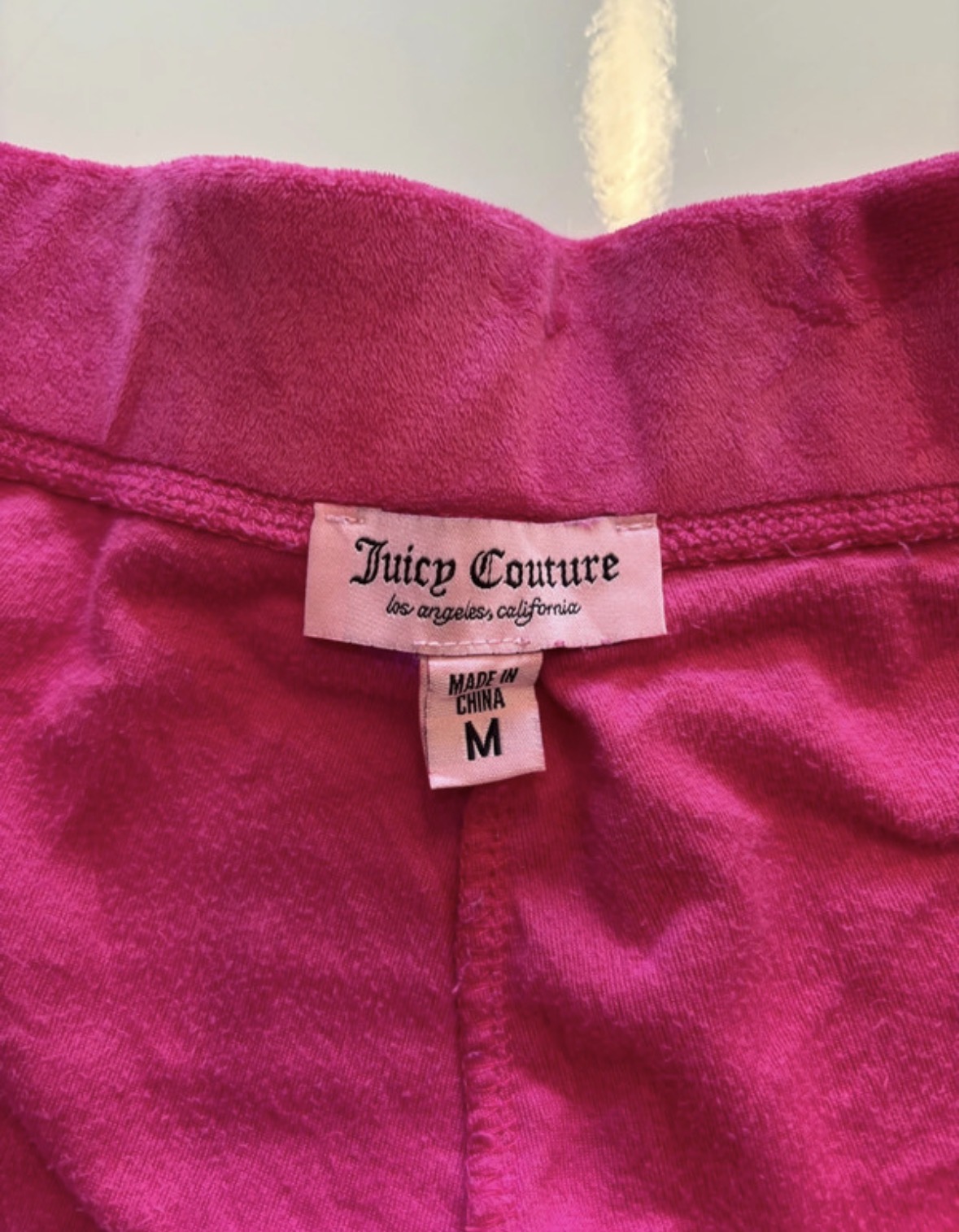 Juicy Couture Hot Pink Velour Rhinestone Trousers – Size M