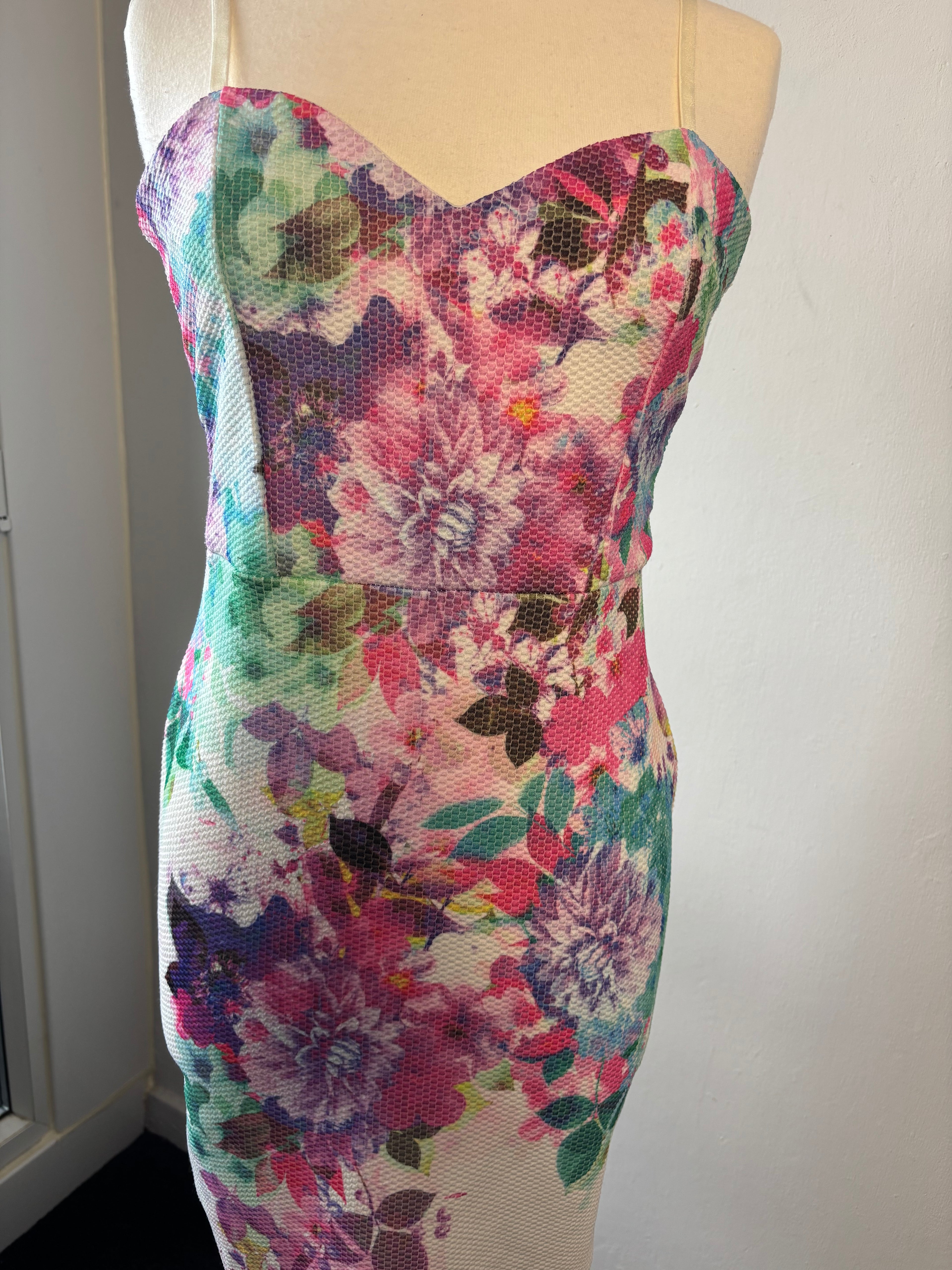 Lipsy London Floral Bodycon Midi Dress (UK 12, New With Tags)
