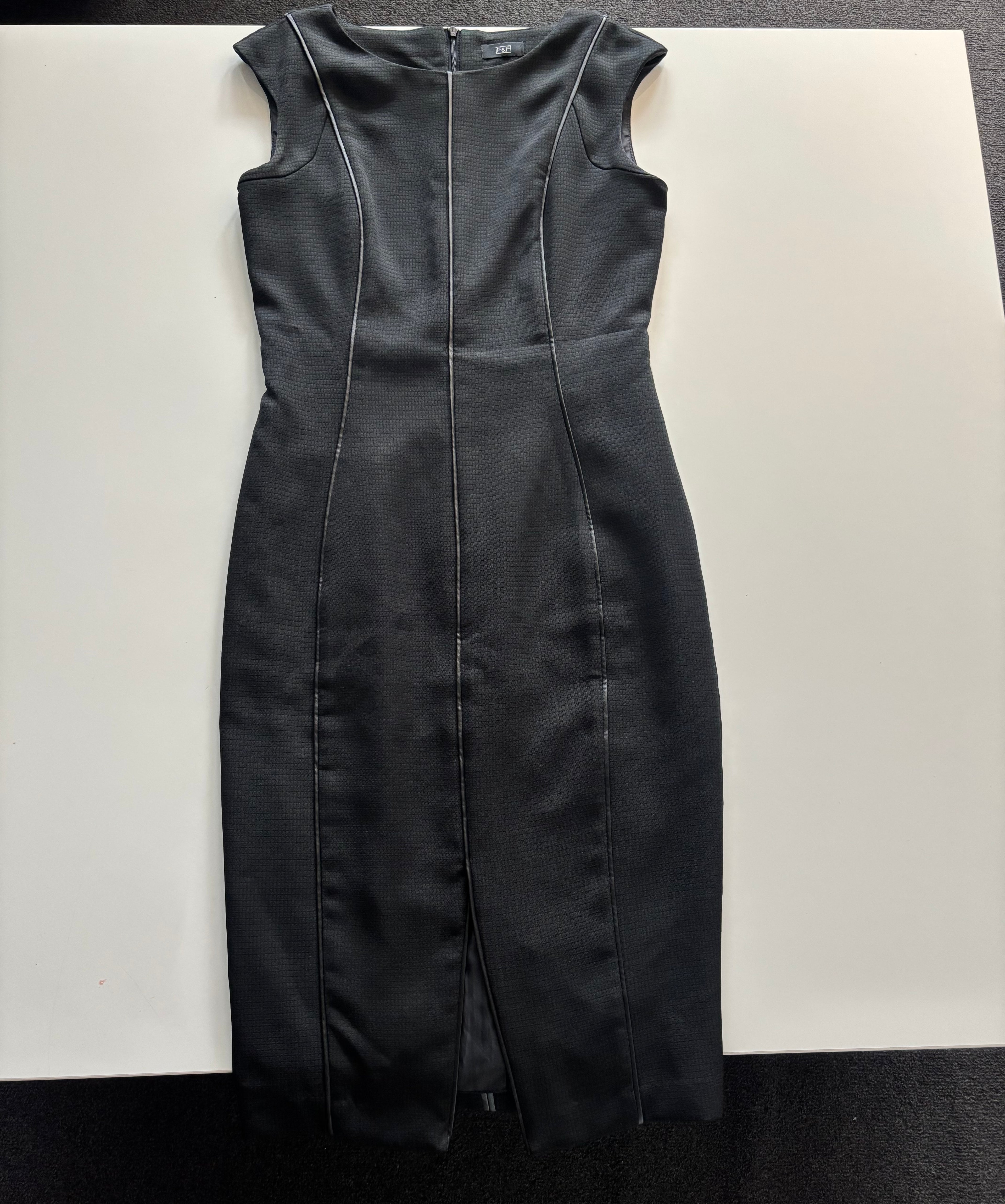 Black Bodycon Midi Dress – Sleeveless Panelled Fit (UK 6)