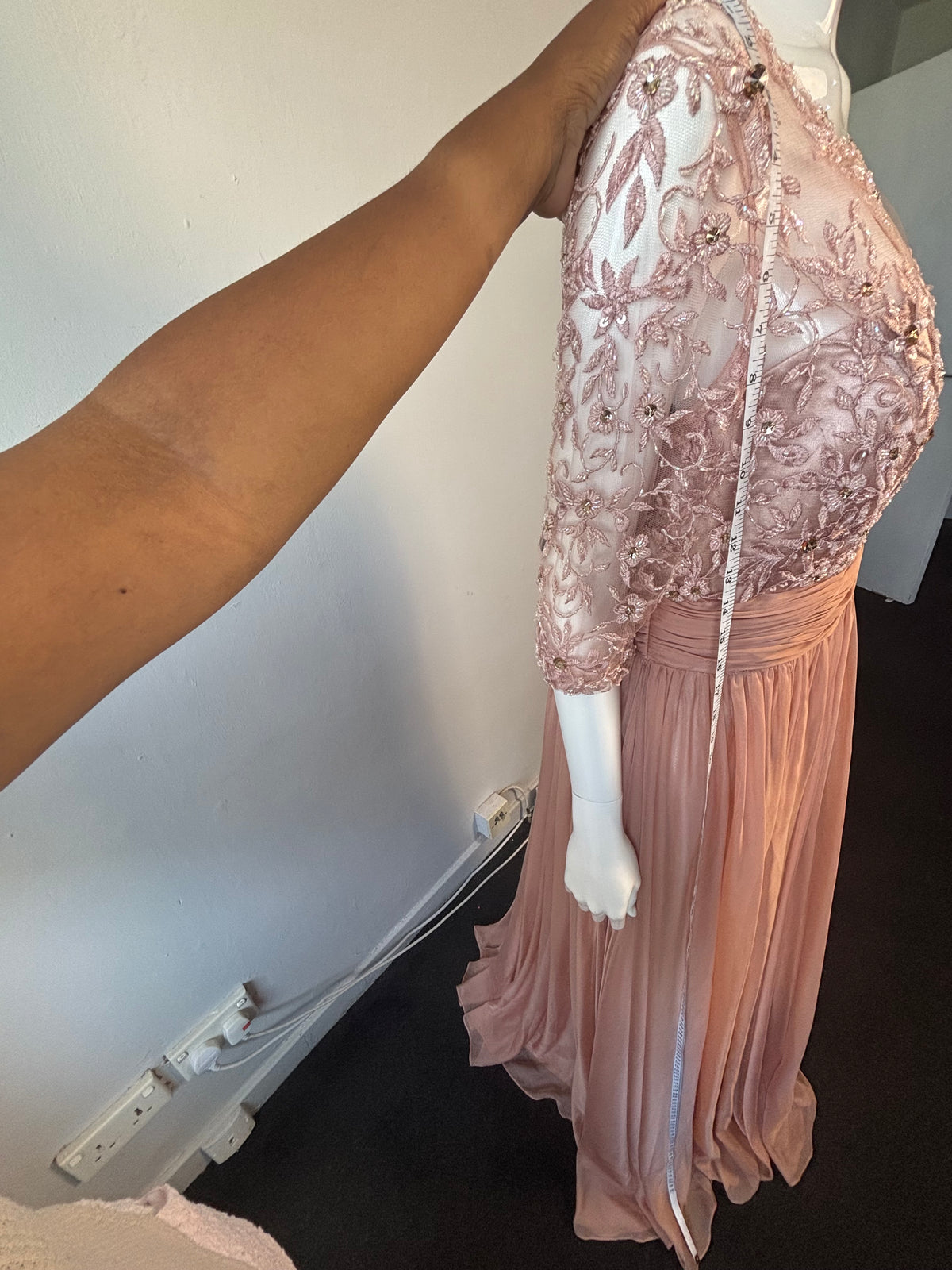 Carla Ruiz Embellished Lace Maxi Occasion Dress – Blush Pink – UK 18 BNWT