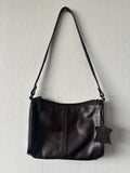 Vintage Brown Leather Shoulder Bag – Minimalist Zip Handbag