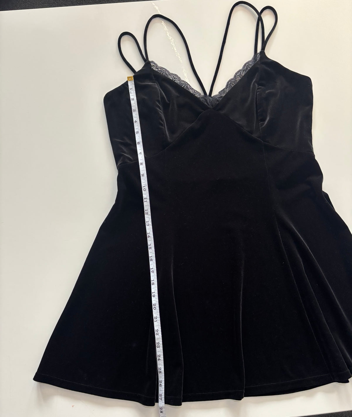 Black Velvet Lace Trim Strappy Nightdress – Size Unknown