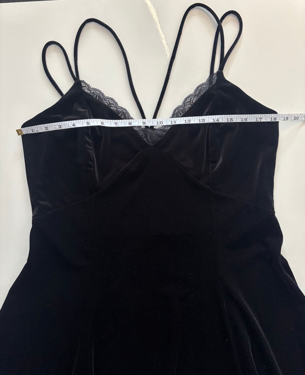 Black Velvet Lace Trim Strappy Nightdress – Size Unknown