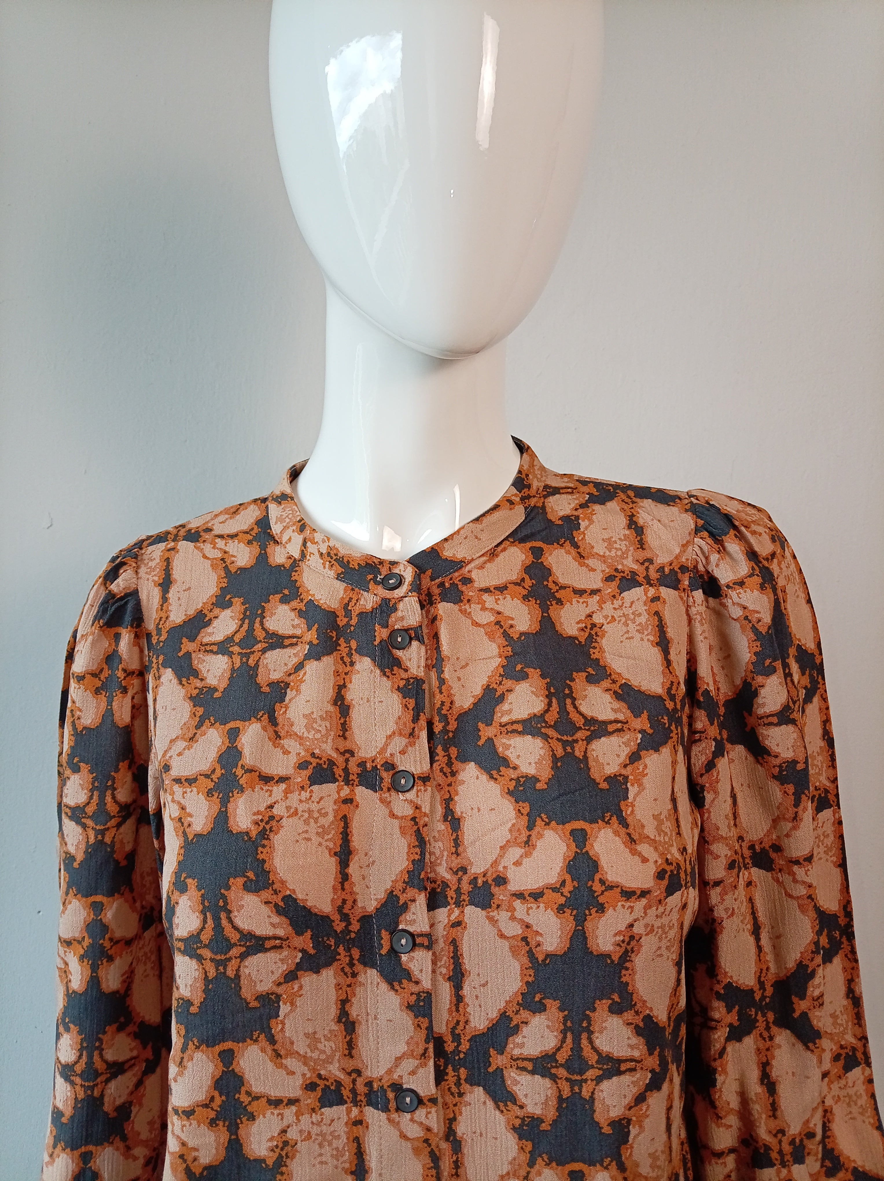 BNWT By-Bar Girls Rikki Batik Blouse | Peach & Charcoal Print | Size 14