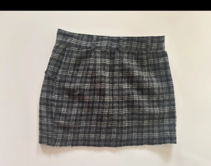 Grey Check Wool Blend Mini Skirt – Size XS | Y2K Preppy