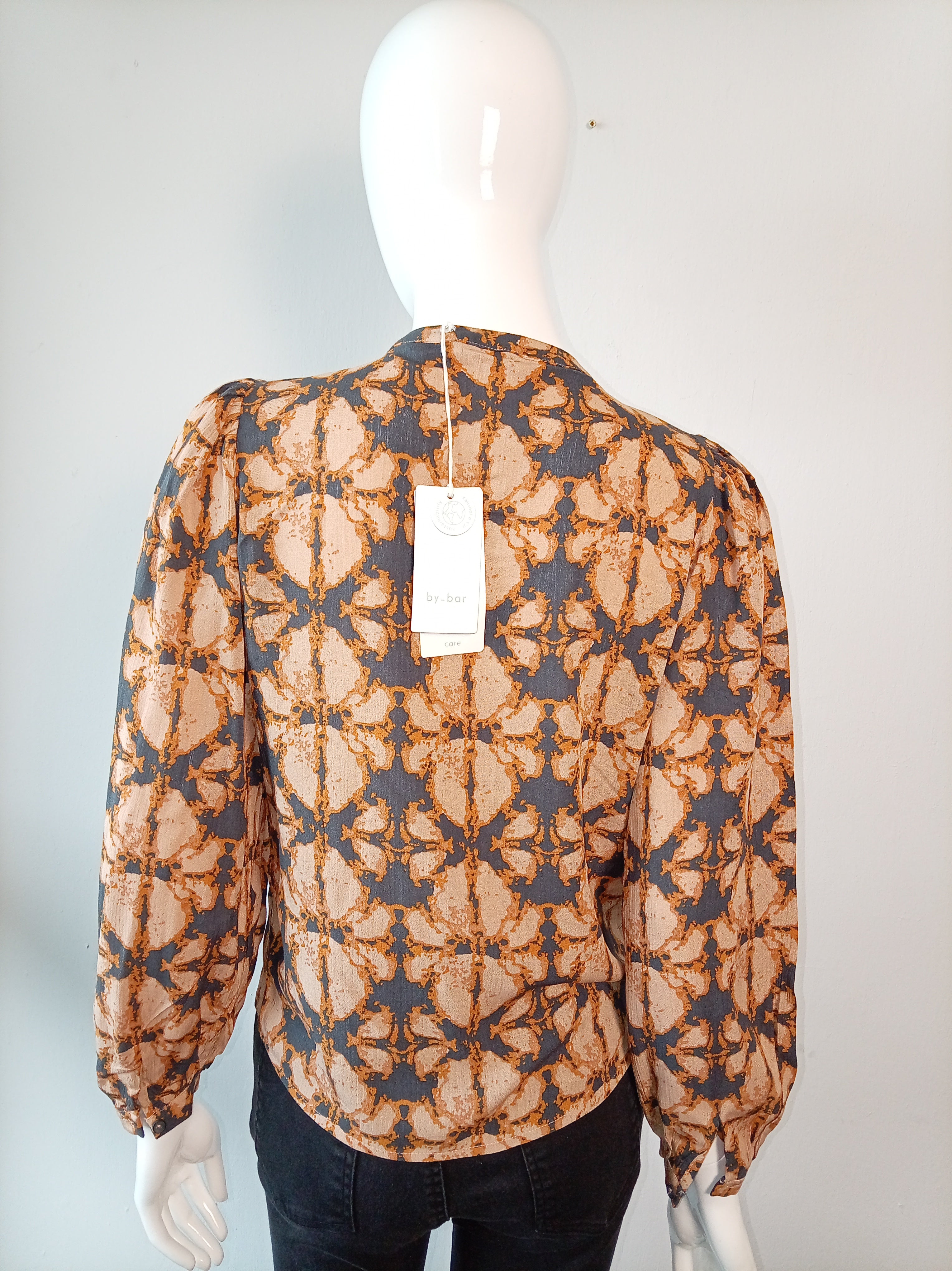 BNWT By-Bar Girls Rikki Batik Blouse | Peach & Charcoal Print | Size 14