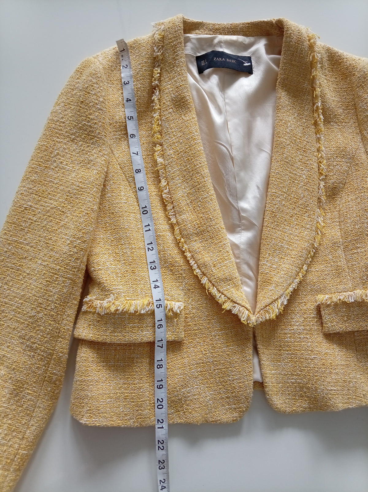 Zara Yellow Bouclé Blazer – Frayed Trim Structured Jacket Size L (UK 16–18)