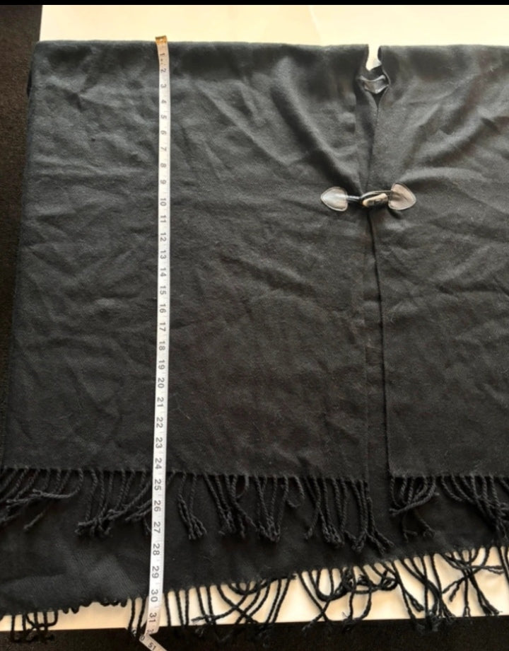 Next Black Knitted Cape Poncho with Toggle Fastening & Fringed Hem – One Size