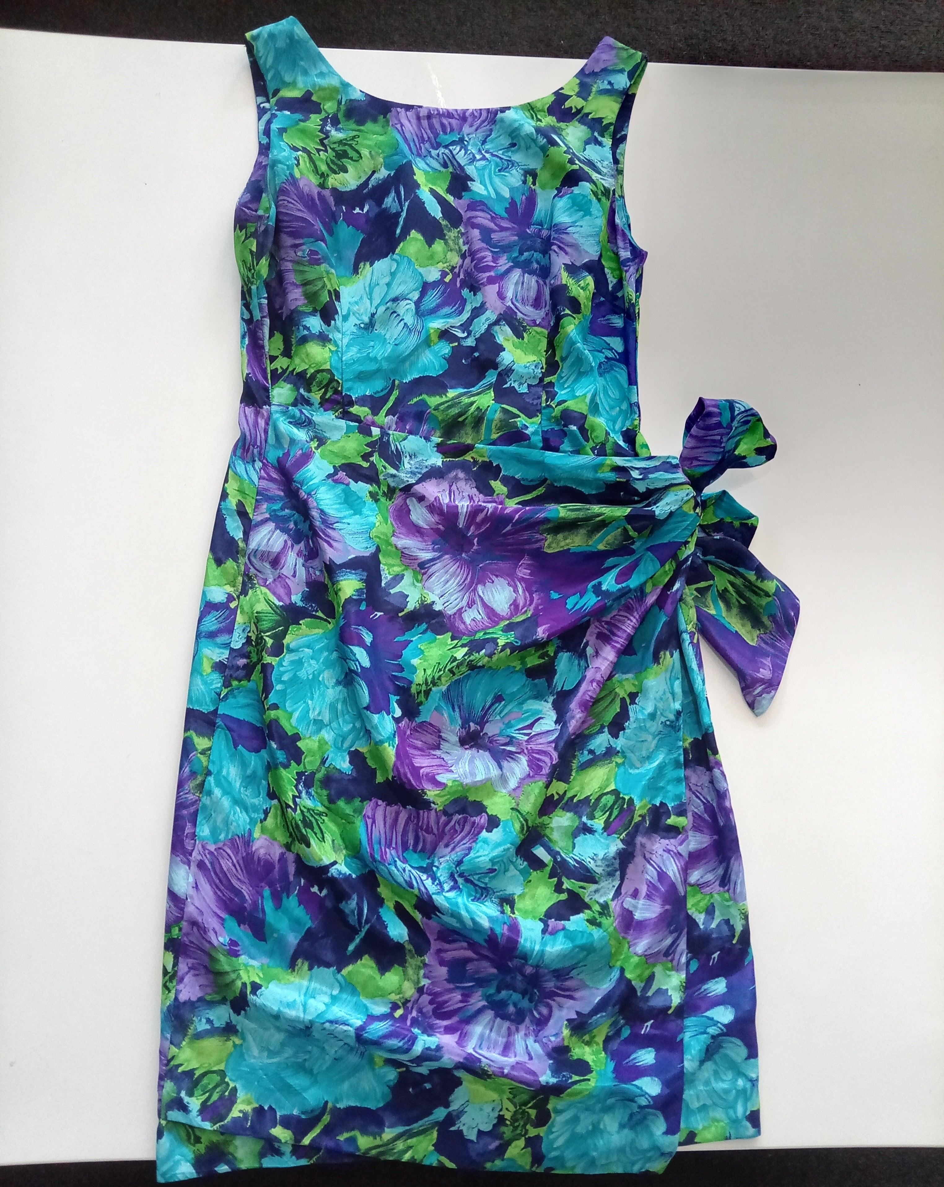 Vintage Josephine Walsh Abstract Floral Dress with Side Tie – UK 12/14